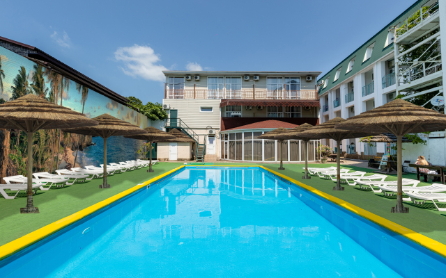 Salyut Resort Hotel