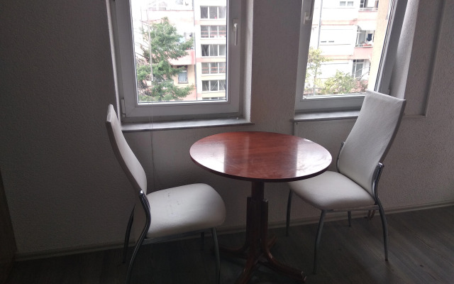 Studiya S Sovremennym Interyerom Apartments