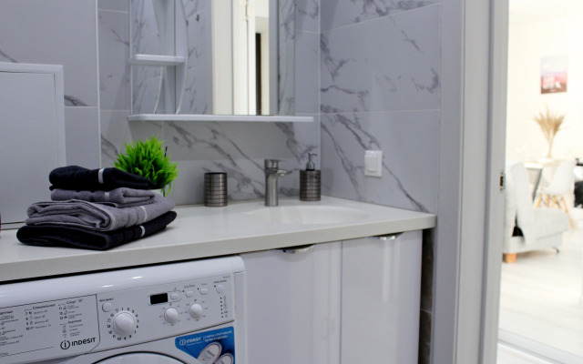 Квартира - студия 30м2  рядом с Монументом Дружбы