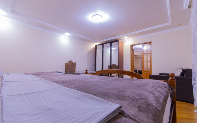 Частный дом в центре