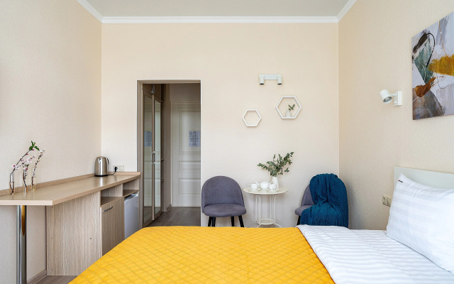 Апартаменты Red Apartments Покровский Парк Лайм