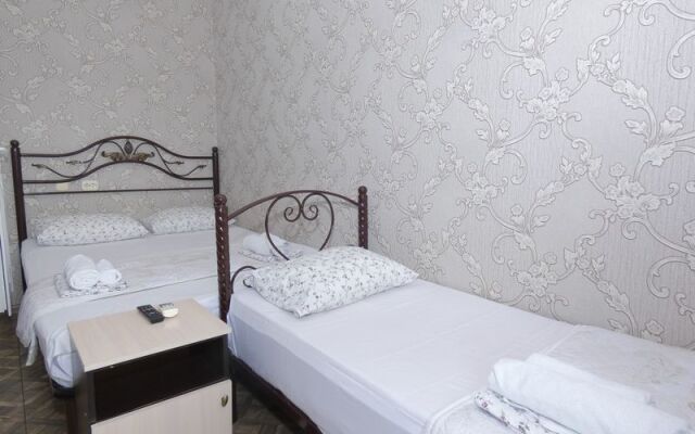 Delfin Guest House