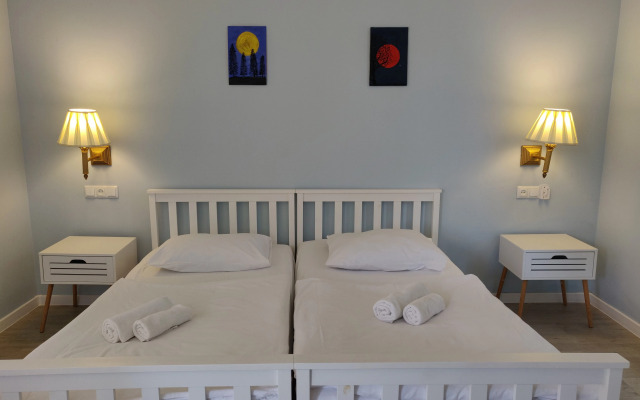 Apart-Hotel Kiwi Georgia