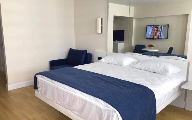 Апартаменты Orbi city Roman