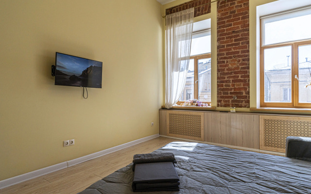 Апартаменты 3-комнатные на Римского-Корсакова