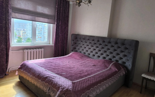 S Vidom Na Kavkazskiy Khrebet Flat
