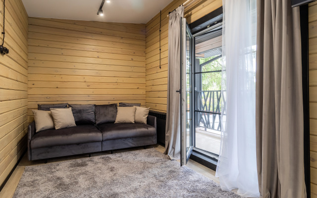 Апартаменты в новом доме из дерева