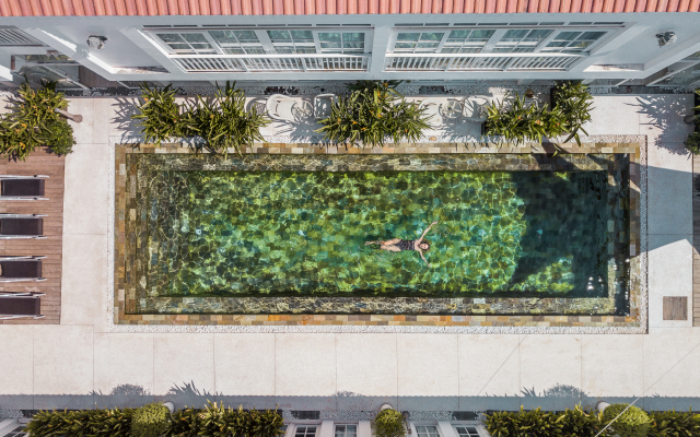 White Boutique Hotel & Residences