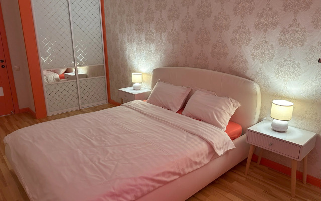 S vidom na Volgu Flat