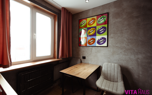 Chaplin Apartments