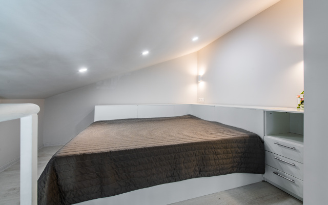 Oplot - Rosemarine Apartments