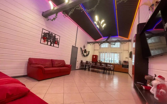 Частный дом у Аэропорта