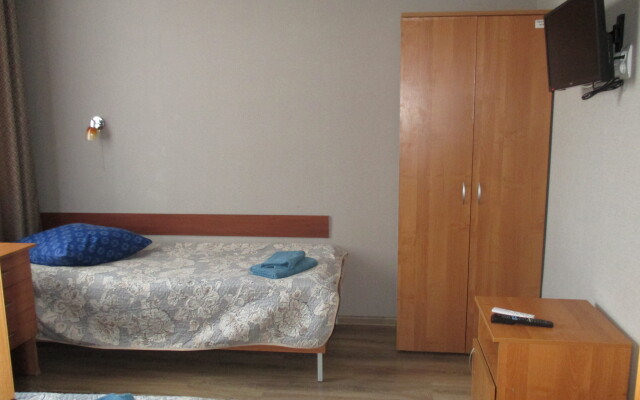 Uyut Guest House