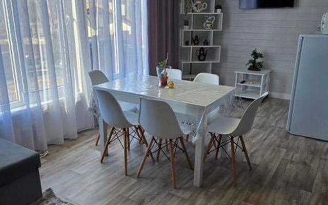 Частный дом у реки c видoм на гopы 4 Белая Дача