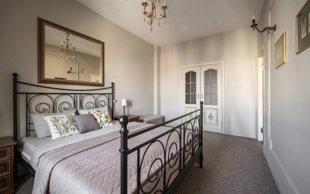 Квартира в Центре Санкт-Петербурга Невский 88