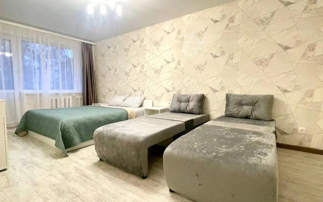 Апартаменты Апрель на ул. Великанова