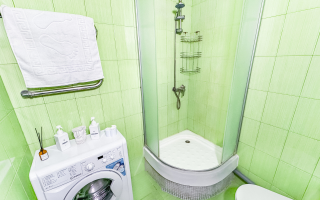 S zaseleniyem Lutshiy servis Posutochno50 Apartments