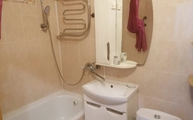 Dvukhkomnatnaya Privokzalnaya 6 Flat