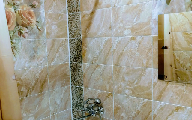 Na Krutoy Guest House