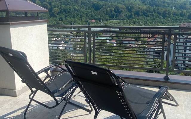 Ajax Na Polyanskoy S Terrasoy Na Kryshe Apartments