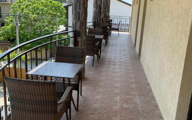Muskat Guest House