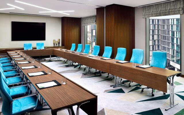 Holiday Inn Dubai al-Maktoum Airport, an IHG Hotel