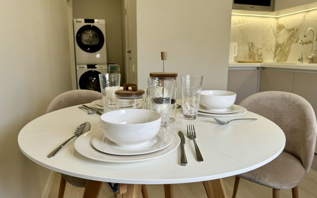 Квартира Двухкомнатная дизайнерская квартира около метро