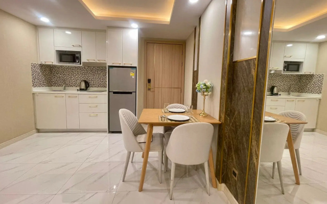 Апартаменты Dusit Grand Park 1