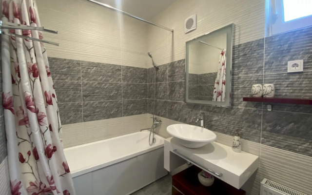 368 pod klyuch ryadom s plyazhem Private house