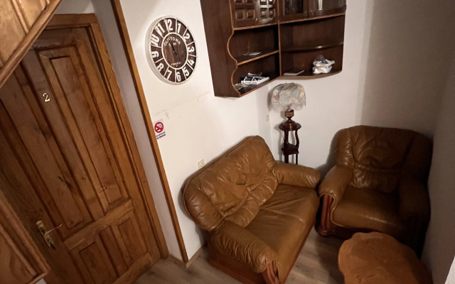 Отель Old Tbilisi 5 rooms