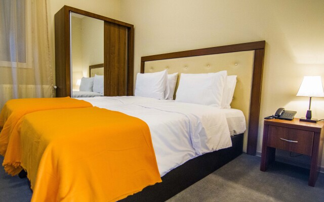 Rogas Home Hotel