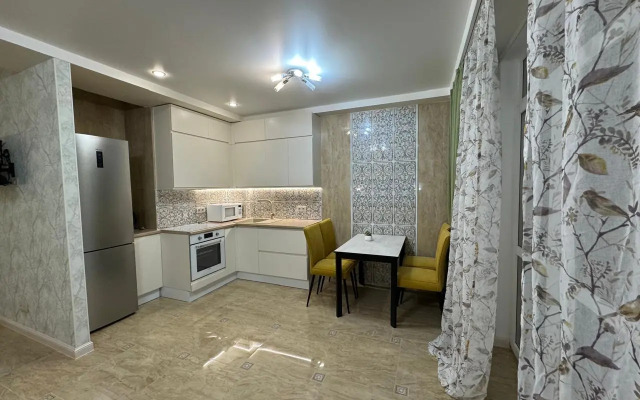 Uyutnaya ryadom s mamaevym kurganom Flat