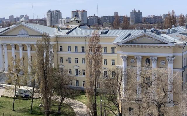 Апартаменты Ленина 43