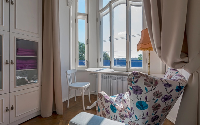 Sokroma Kupecheskij Dom Apartments