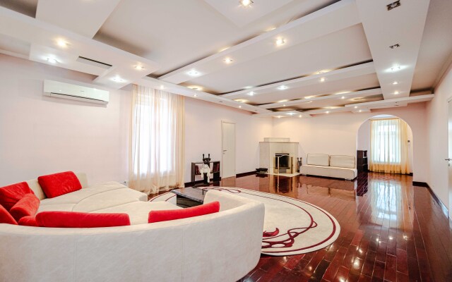 Derevnya Yusupovo S Basseynom I Saunoy Private House