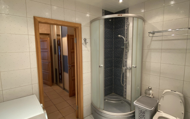 Квартира Двухкомнатная квартира у станции метро Киевская