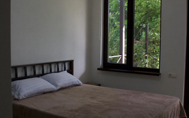 Novy Afon Guest house