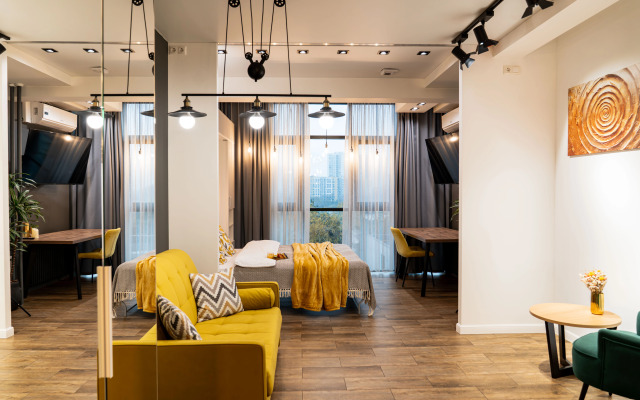 Апартаменты SKY INN Color Gold