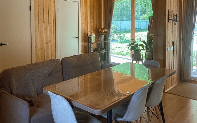Zagorodny Dom V Okruzhenii Lesa Private house