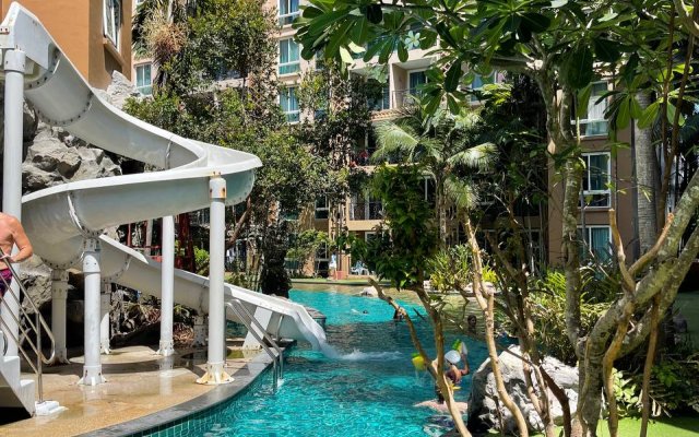 Atlantis Condo 2 bedrooms Attic Apartments