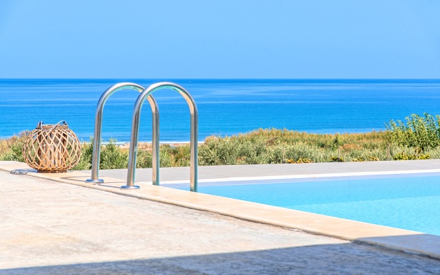 Vista Mare Villas Heated Pool