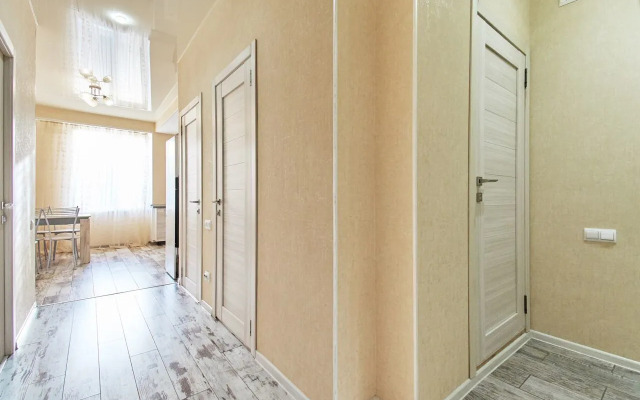 Na Lunacharskogo 5 Flat