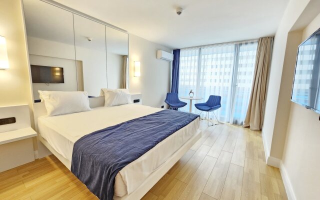 BA04 Homerent @ Orbi City D1 Apartments