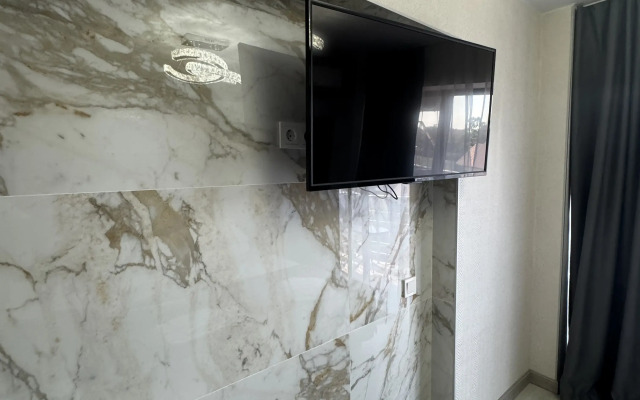 3-Kh Mestnye u Chernogo Morya Lenina 219/5 Apartments