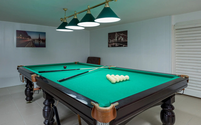 Laura Sochi Guest House
