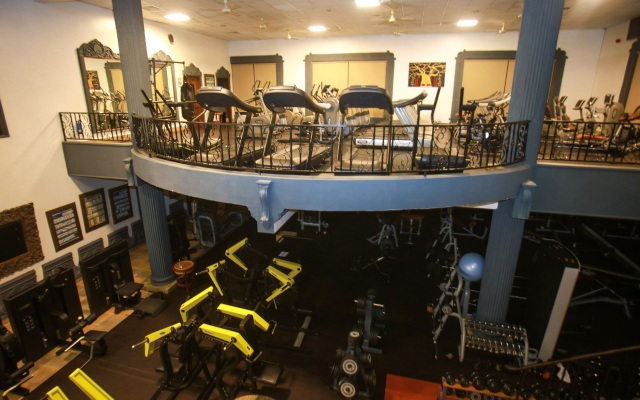 Colosseum Hotel & Fitness Club