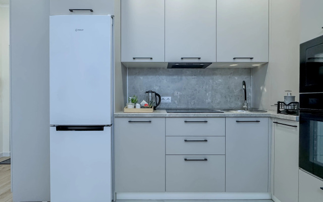 Green Fox Na Akhsharumova 25 Flat