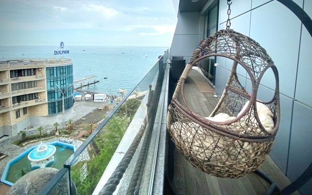 Appart Na 1 Linii Morya Apartment