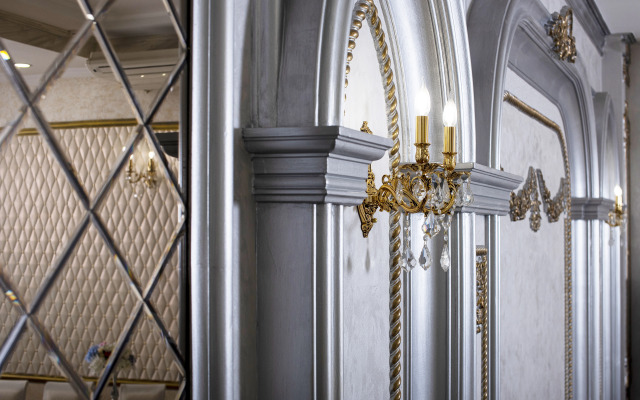 Отель Гранд Лион