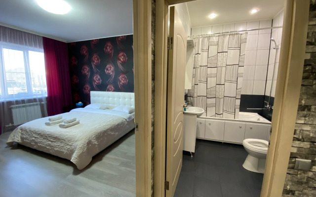 2-Komnatnaya Komilfo-Home Na Toporkova Flat